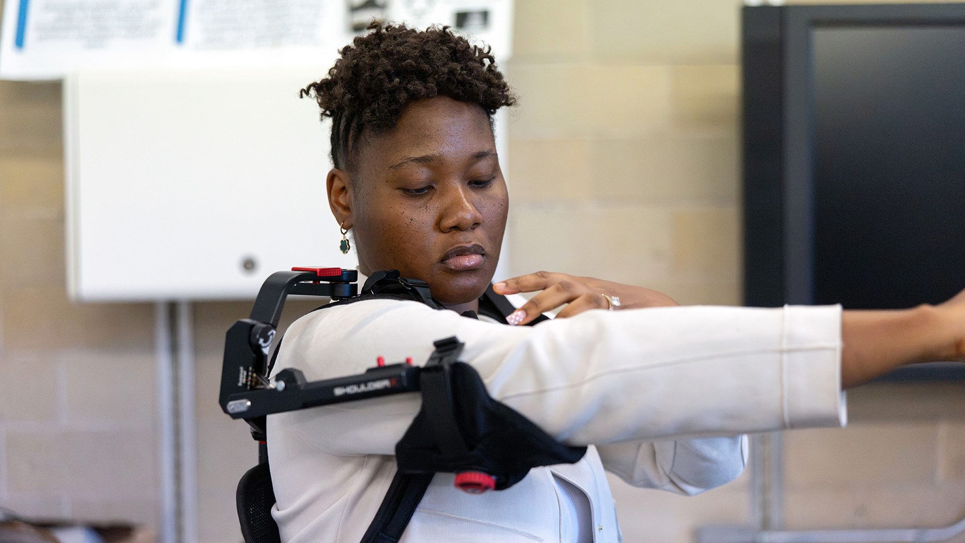 Omobalanle Ogunseiju demonstrates a wearable exoskeleton suitable for use in the construction industry